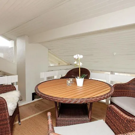 10 Person Holiday In L Kken Gronhoj (Nordjylland)