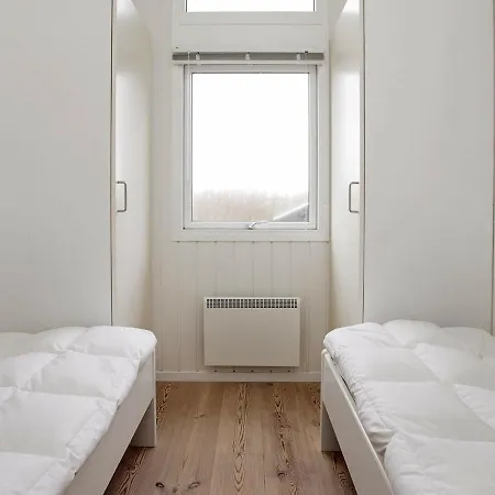 10 Person Holiday In L Kken *